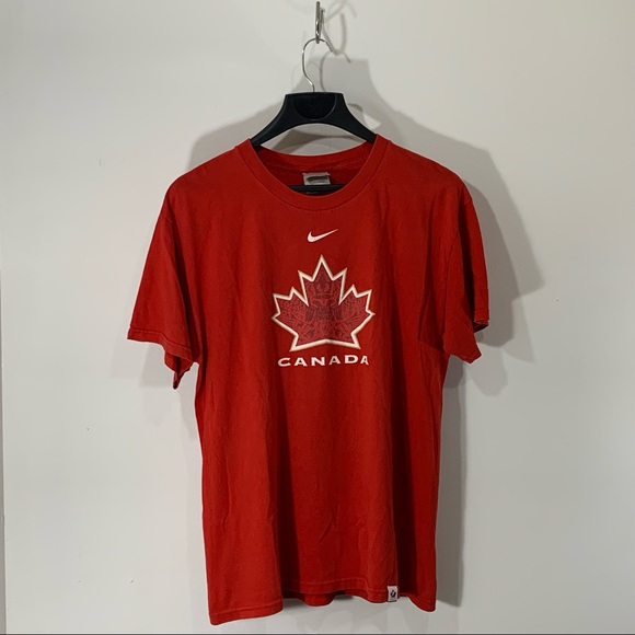Nike 2010 “Golden Goal” Team Canada T-Shirt - Picture 2 of 8